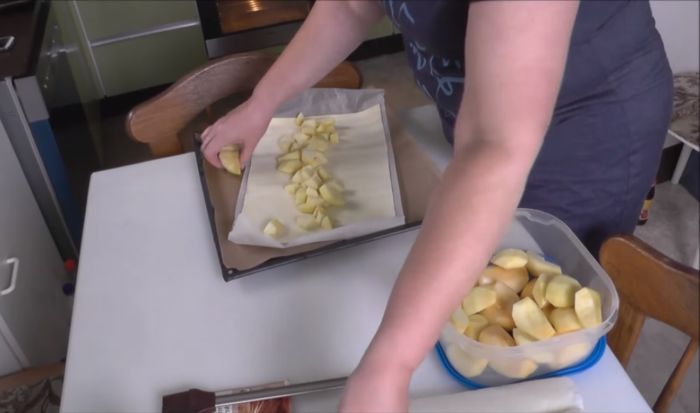 Нарезанные фрукты